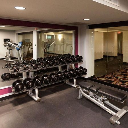 Clarion Hotel New Orleans - Airport & Conference Center Kenner Buitenkant foto