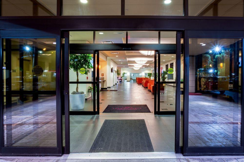 Clarion Hotel New Orleans - Airport & Conference Center Kenner Buitenkant foto
