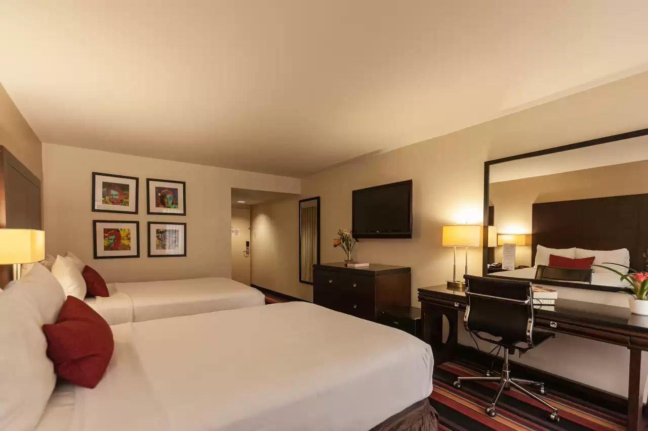 Clarion Hotel New Orleans - Airport & Conference Center Kenner Buitenkant foto