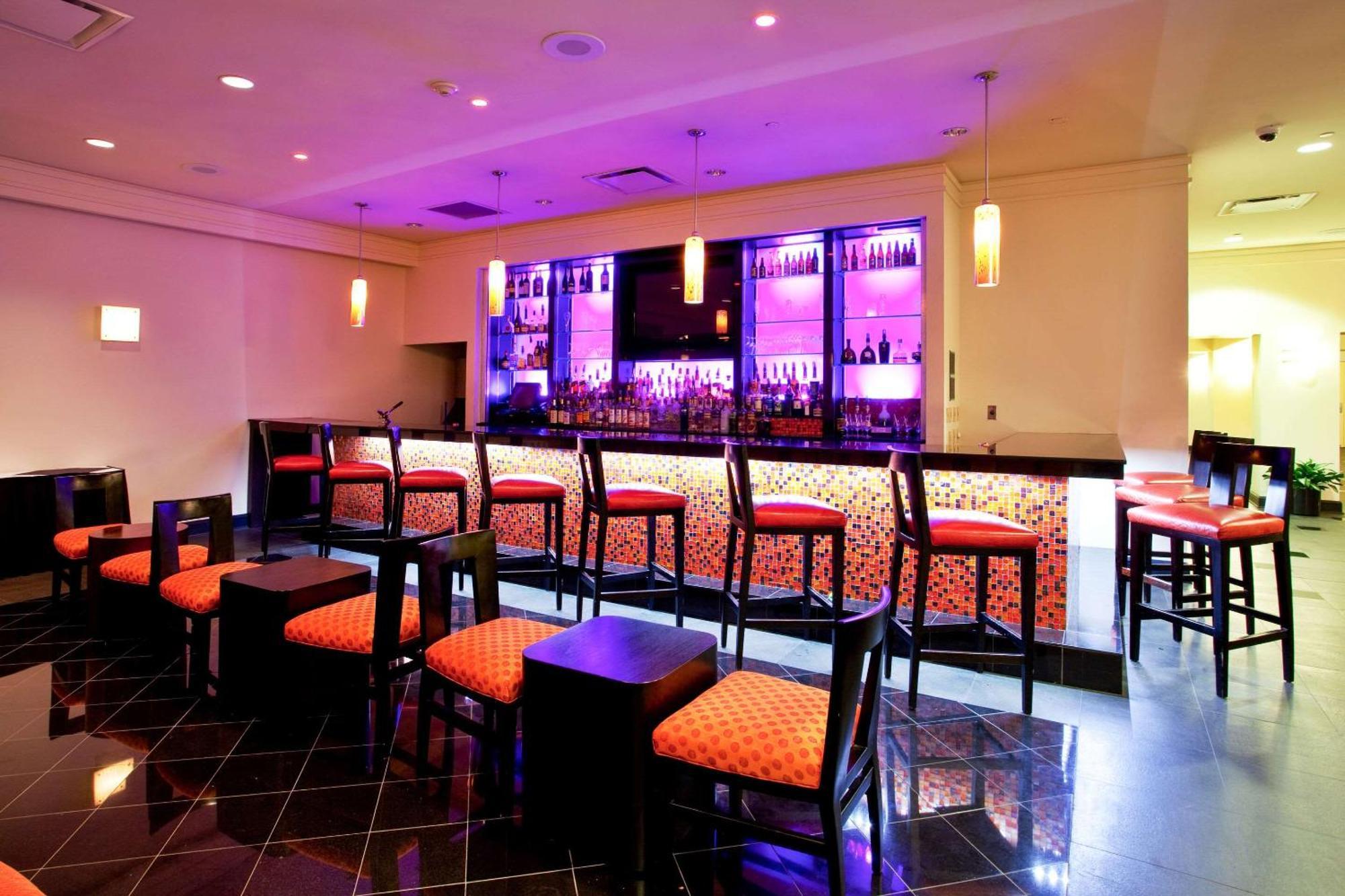 Clarion Hotel New Orleans - Airport & Conference Center Kenner Buitenkant foto