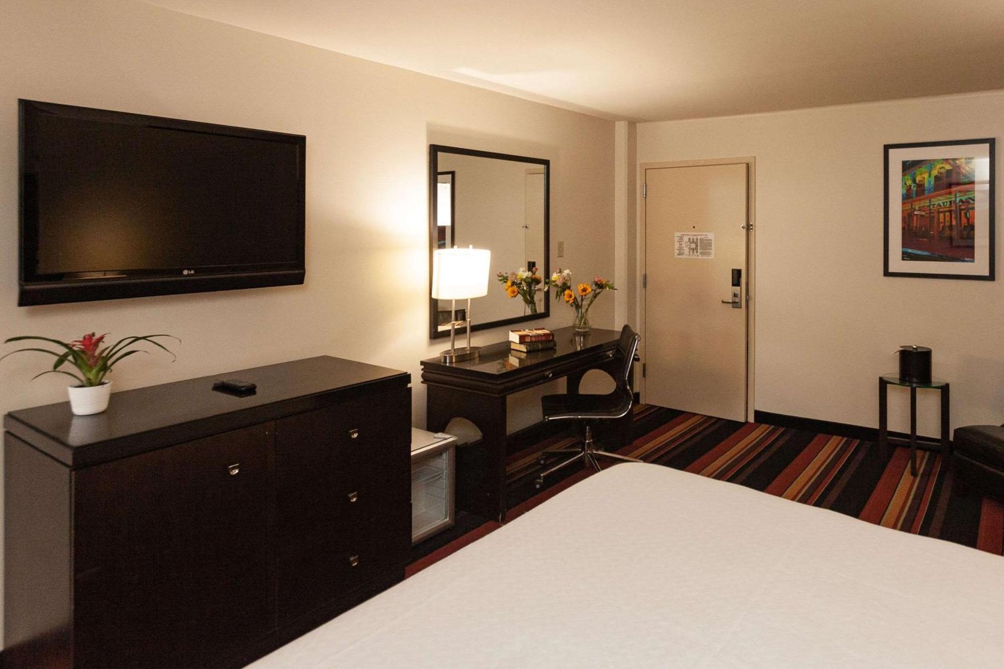 Clarion Hotel New Orleans - Airport & Conference Center Kenner Buitenkant foto